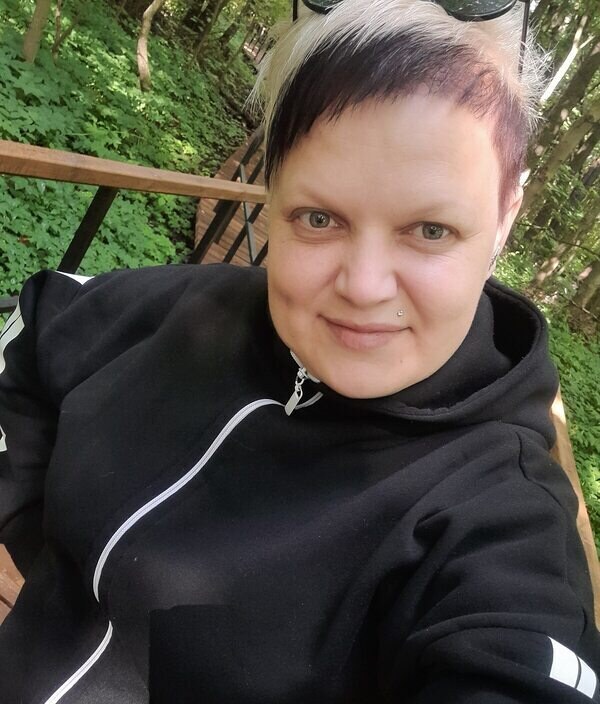 Оленька