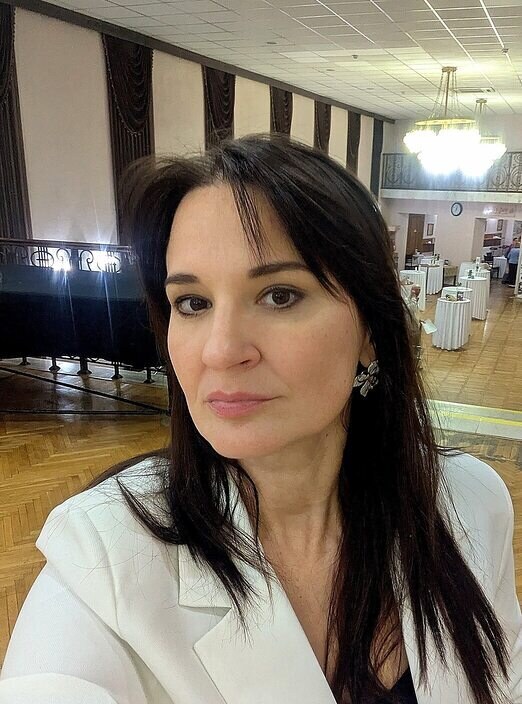 Алина