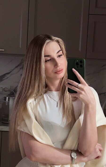 Алина