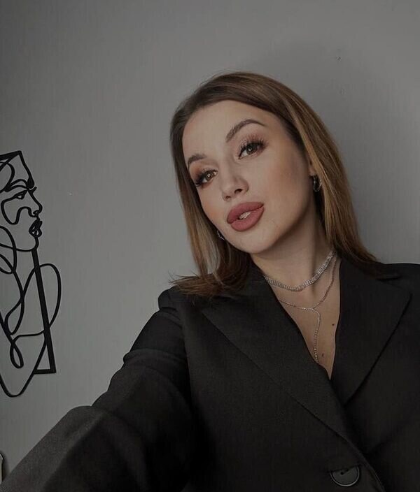 Александра