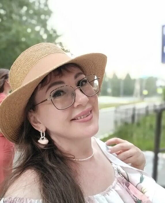 Марина