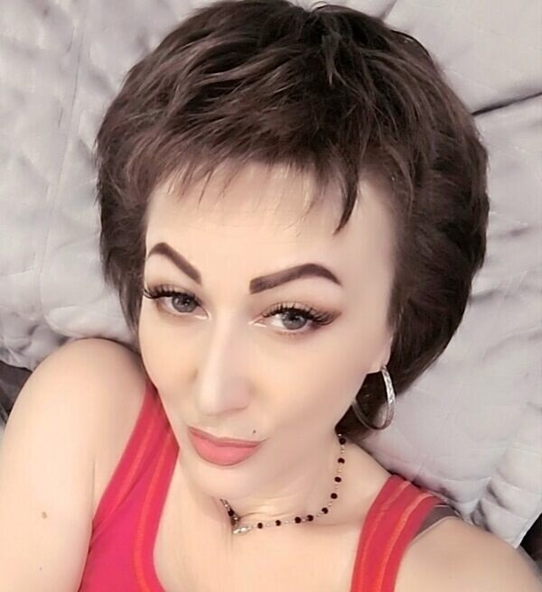 Анюта