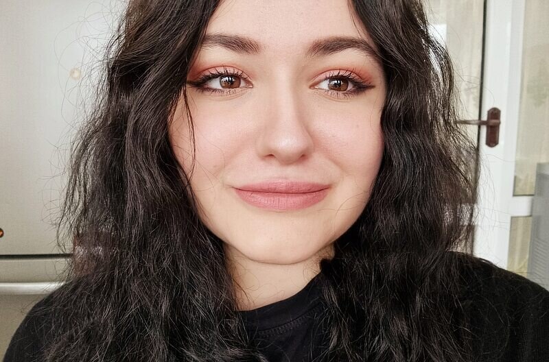 Анясолодовникова