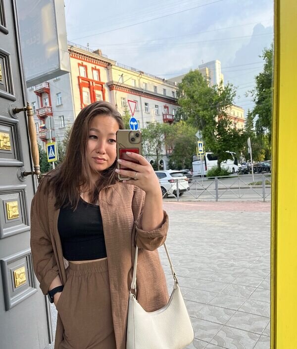 Алина