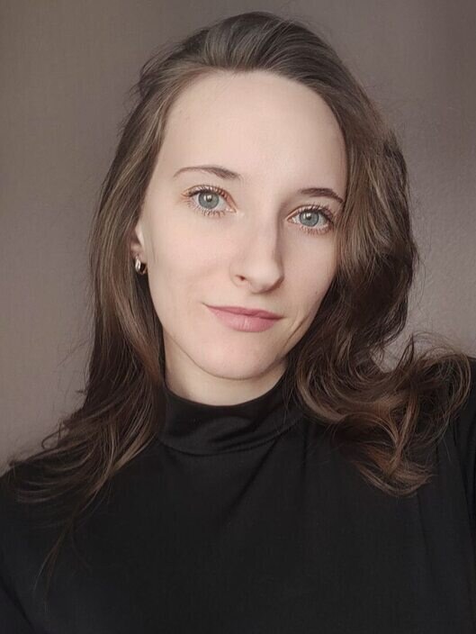 Яна