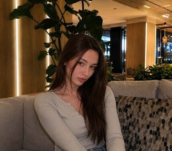 Мила