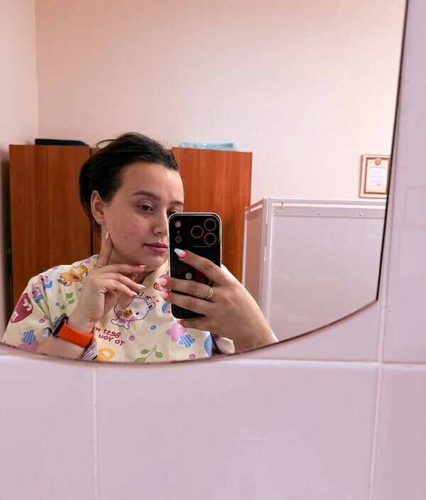Оля