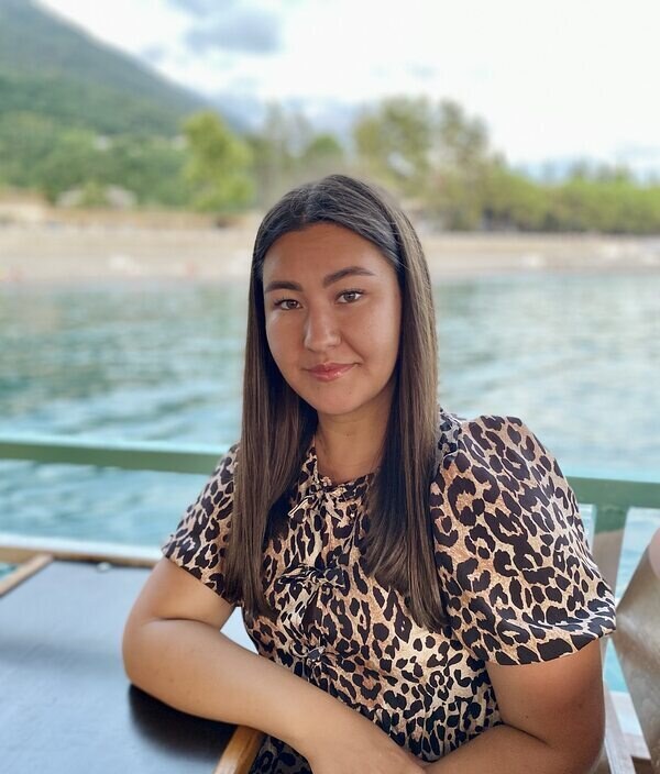 Алина