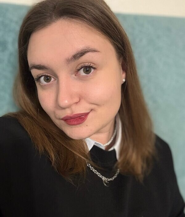 Алина