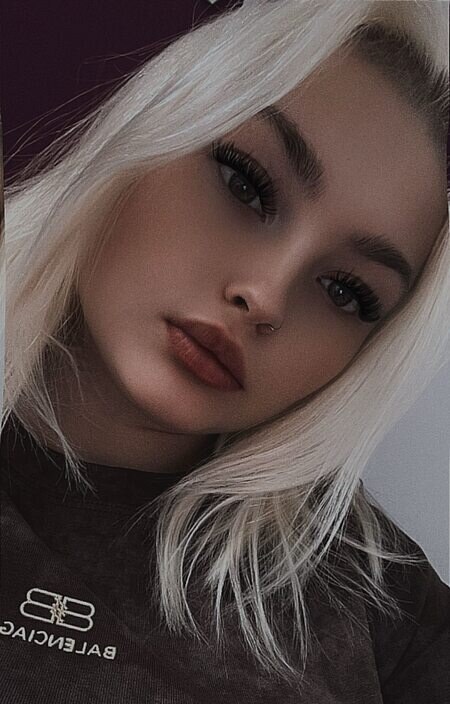 Катя