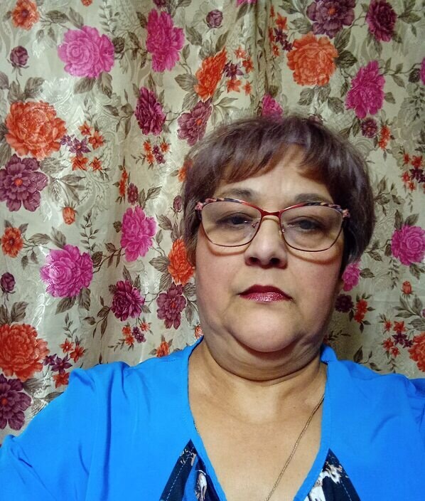 Яна