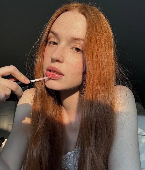 Полина