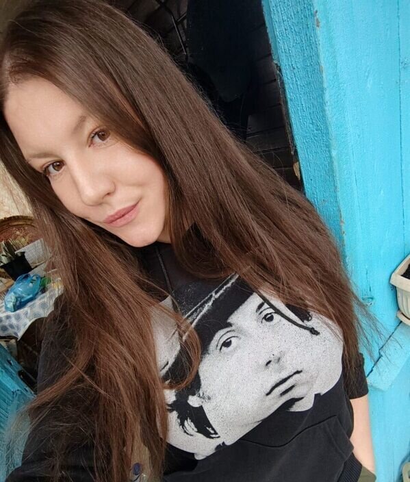 Аня