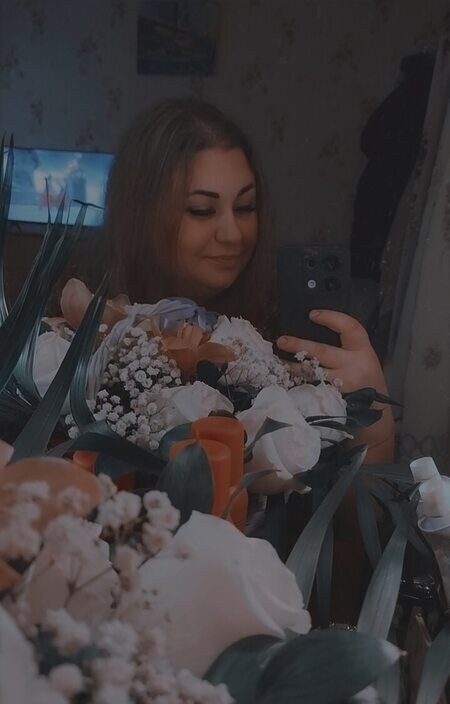 Оленька