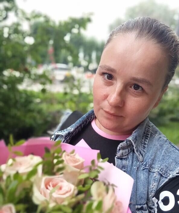 Ева