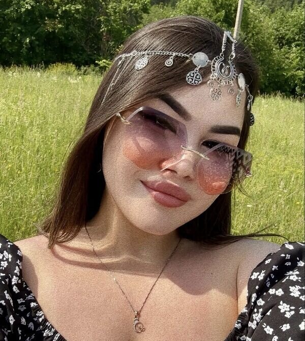 Алина
