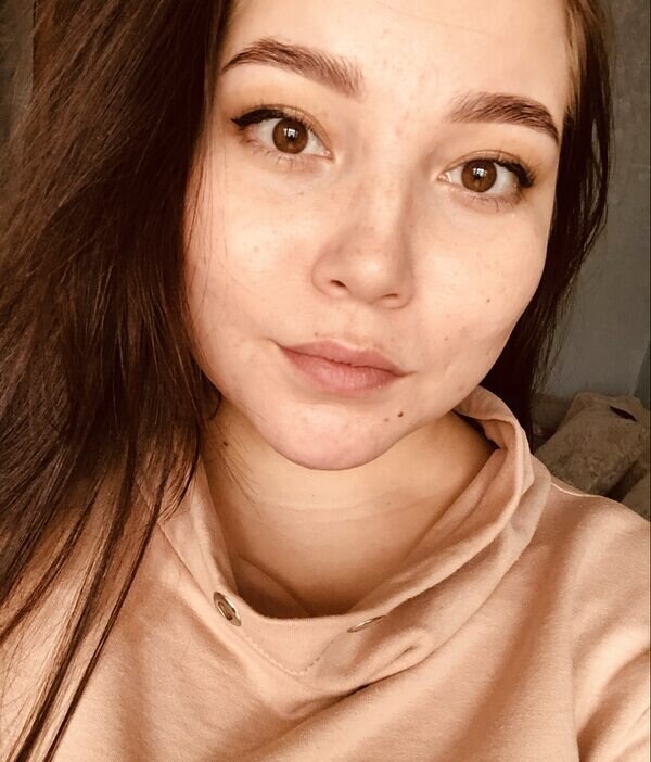 Полина