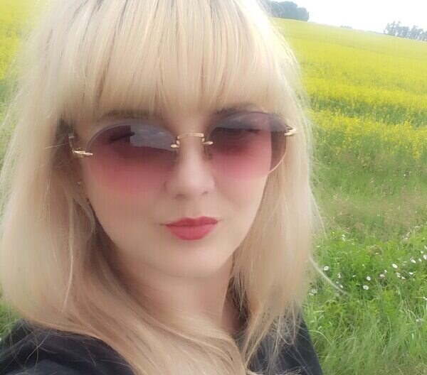 Ася