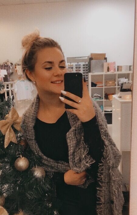 Алёна