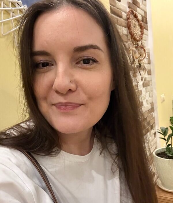 Юля