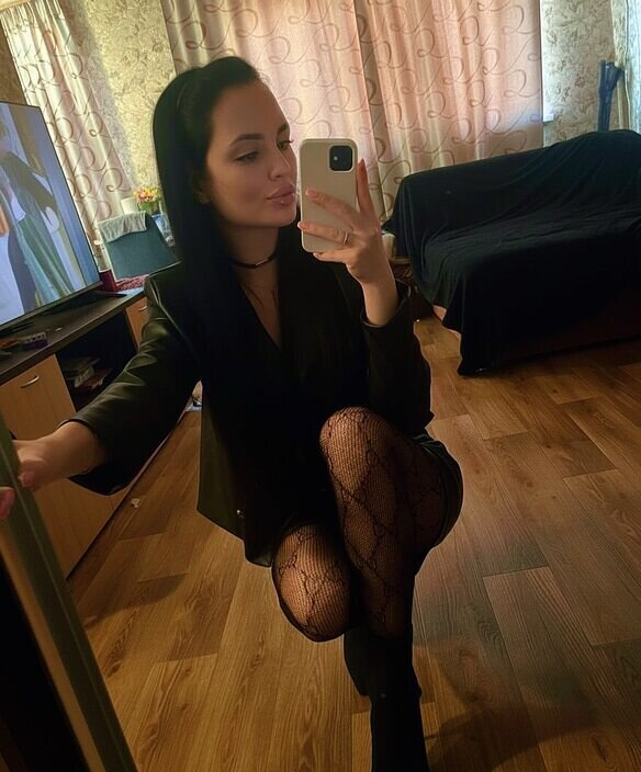 Валя