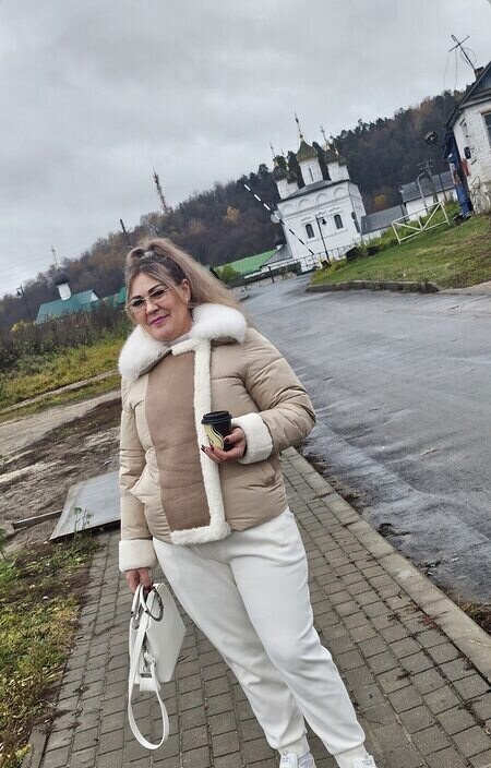 Валя