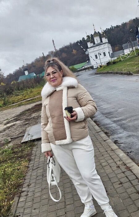 Валя