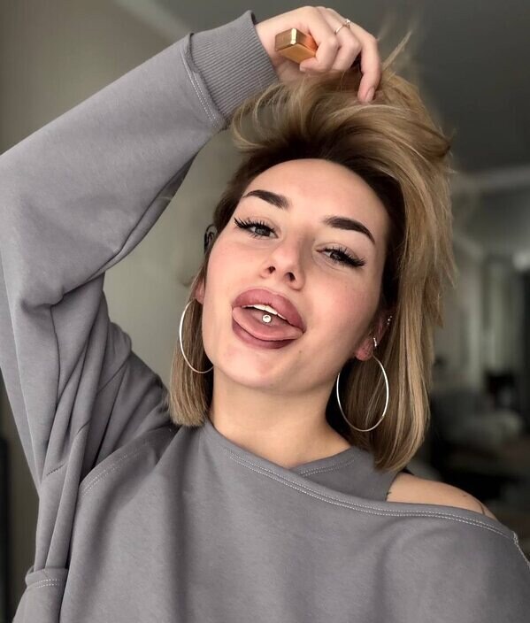 Алина