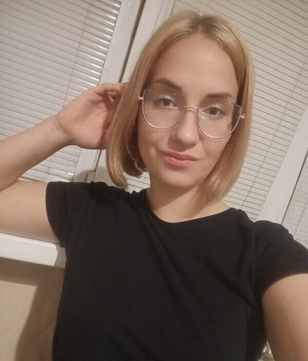 Ева