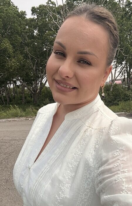 Алина