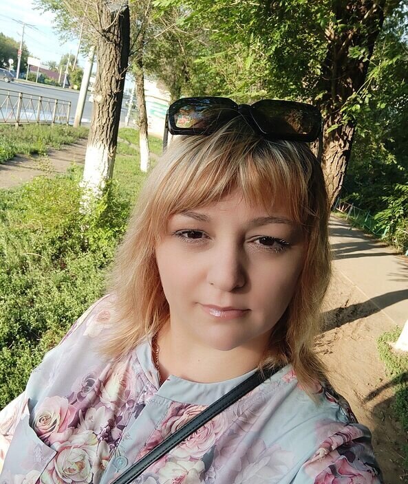 Аня