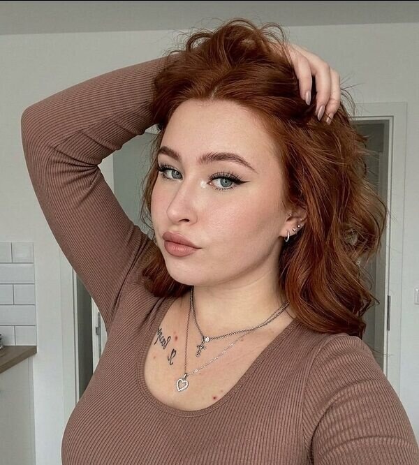 Полина