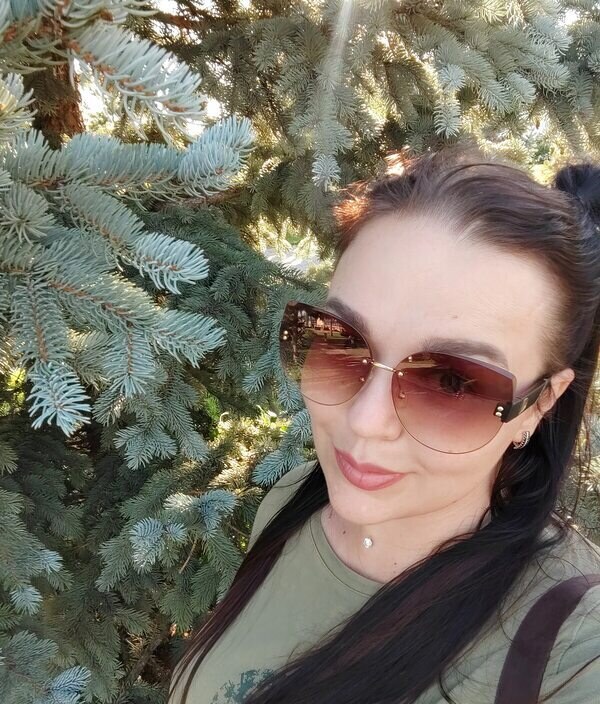 Яна