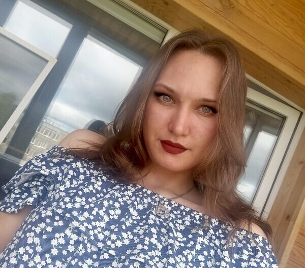 Полина