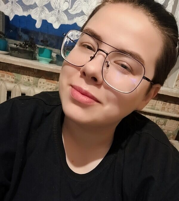 Полина