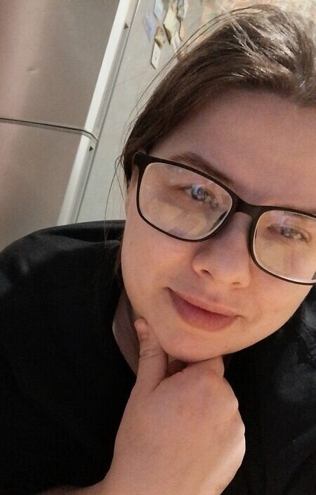 Полина