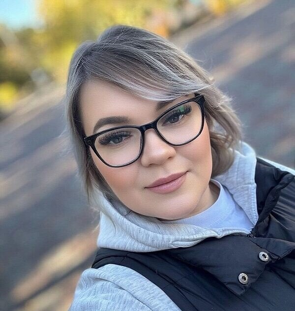 Олечка