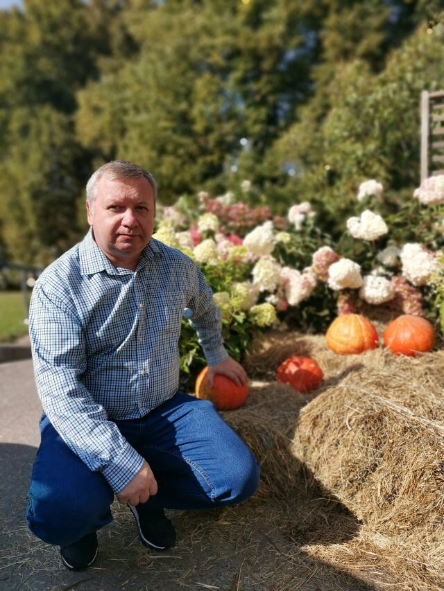 Геннадий