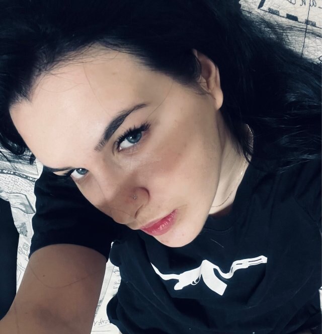Яна