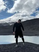 Артём