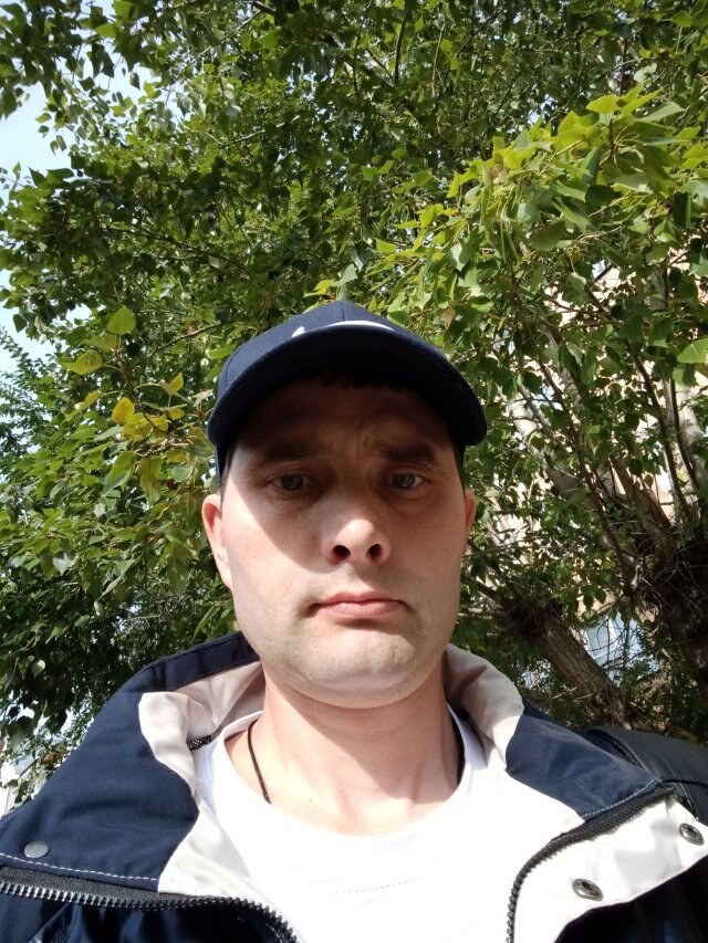 Геннадий