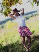 Оля