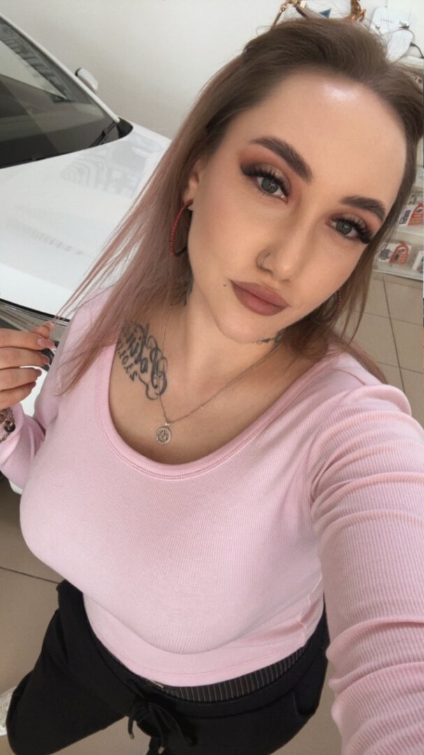Алина