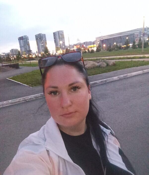 Надя