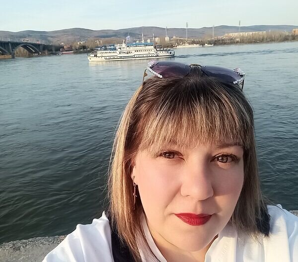 Александра