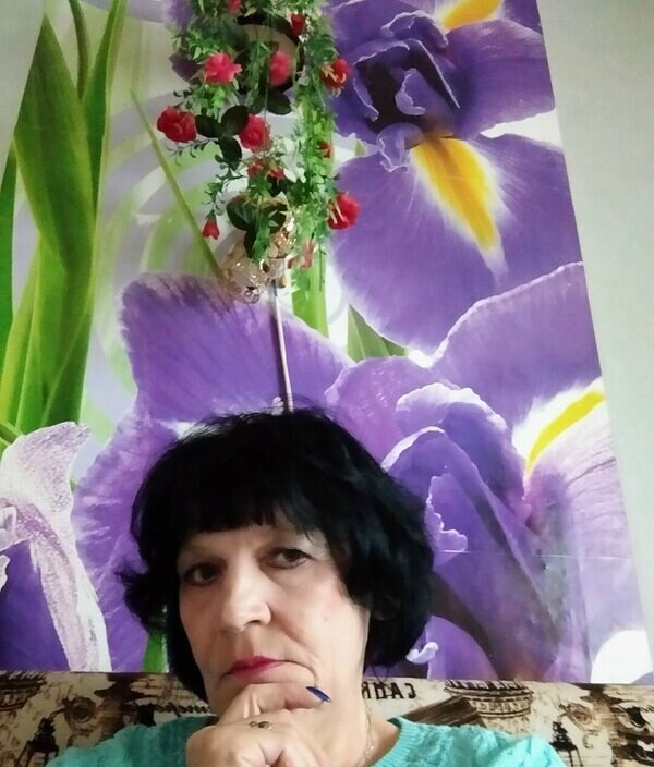Алина