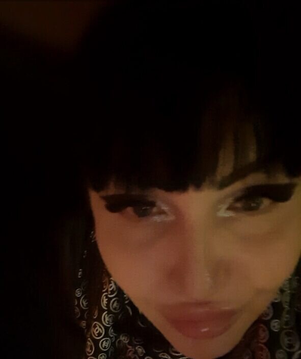 Ева
