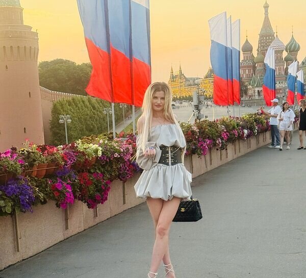 Настя