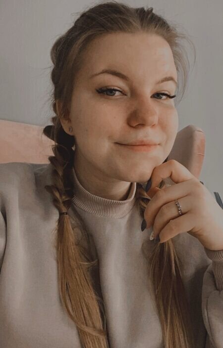 Настя