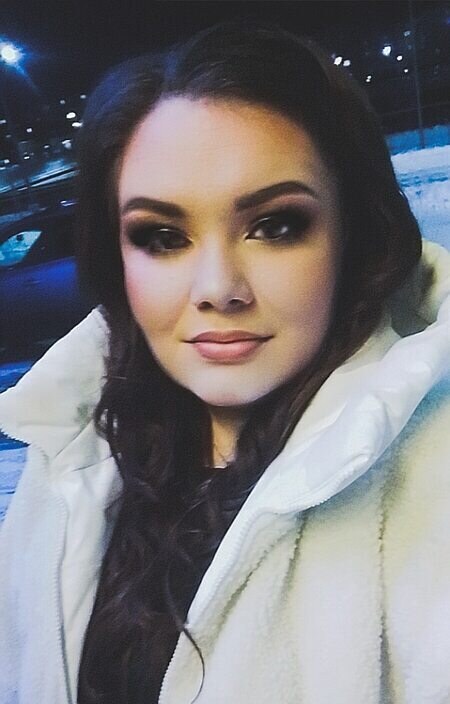 Полина